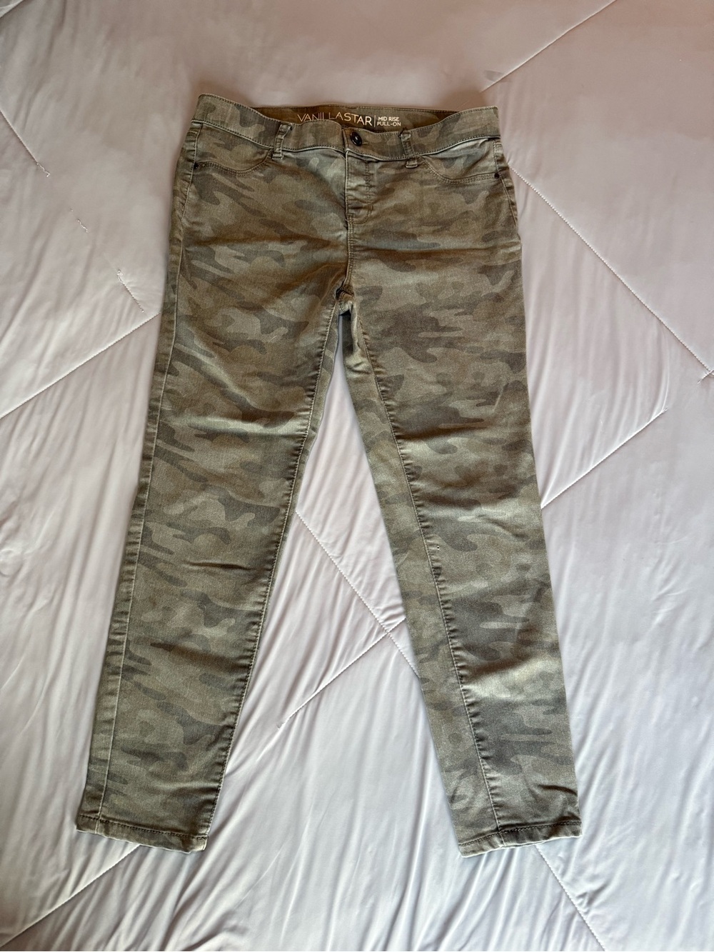 Vanilla Star Olive Green Camo Skinny Jeans Mid Rise